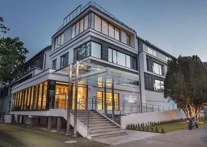 West Baltic 斯维诺乌伊希切